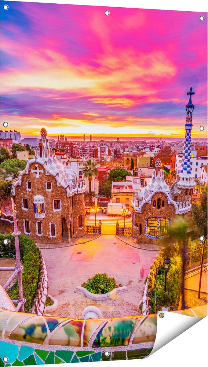 Gards Tuinposter Park G�ell Uitzicht op Barcelona - 80x120 cm - Tuindoek - Tuindecoratie - Wanddecoratie buiten - Tuinschilderij Multikleur