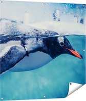 Gards Tuinposter Pingu�n Zwemt in het Water - 100x100 cm - Tuindoek - Tuindecoratie - Wanddecoratie buiten - Tuinschilderij