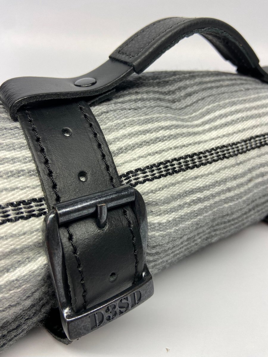 D3SD Dries Design - Mexicaanse deken – Dekenhouder – Harley – Chopper – Leder dekenhouder – Leren dekenhouder - Mexico sarapes – serapes – saltillos – Zwart - #298