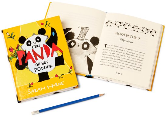 Boekomslag 'Een panda op het podium' met tekening van panda, tekst en potlood.