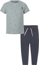 Koko Noko - Dirkje - Kledingset - 2delig - Jongens - Sweat Jog Navy - Shirt Dusty Blue met figuurtjes - Maat 92