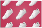 Dibond - Patroon van Witte Sneakers tegen Roze Achtergrond - 60x40 cm Foto op Aluminium (Met Ophangsysteem)