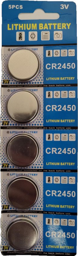 Blisterverpakking met 5 stuks 3V CR2450 lithium batterijen. Zilverkleurige knoopcellen met details.
