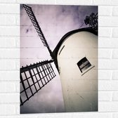 Muursticker - Onderaanzicht van Witte Windmolen - 50x75 cm Foto op Muursticker
