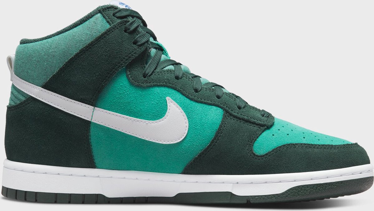 Dunk HI Retro SE pro /washed Groen