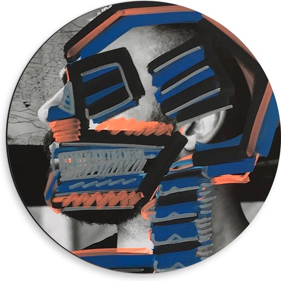 Dibond Muurcirkel - Mens Overgeschilderd in de Kleuren Blauw, Wit, Grijs en Oranje - 50x50 cm Foto op Aluminium Muurcirkel (met ophangsysteem)