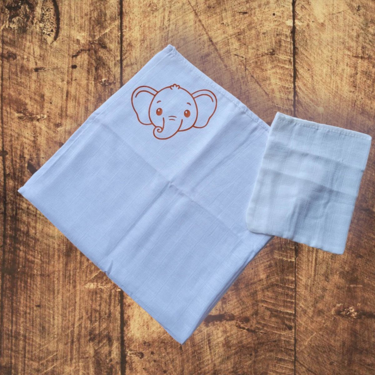 Goedkoopste Hydrofieldoek - opdruk - 70 x 70 - washand 20 x 17 - opdruk olifant terra - kraamgeschenk