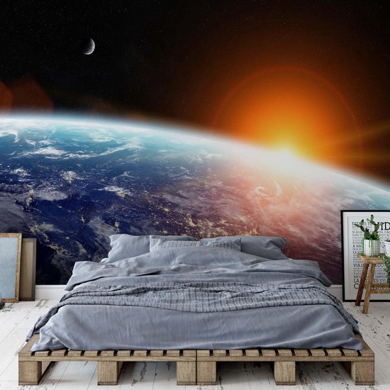 Fotobehang - Vlies Behang - Uitzicht op Planeet Aarde vanuit de Ruimte - Space - Universum - Heelal - Sterren - 208 x 146 cm