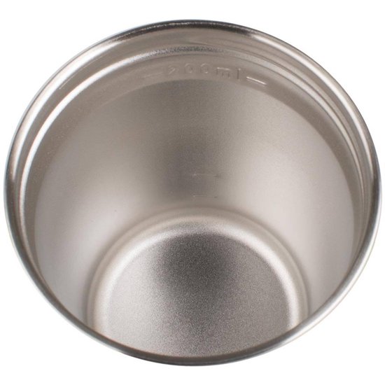 Binnenzijde van een zilverkleurige RVS beker met markering '200ml'.