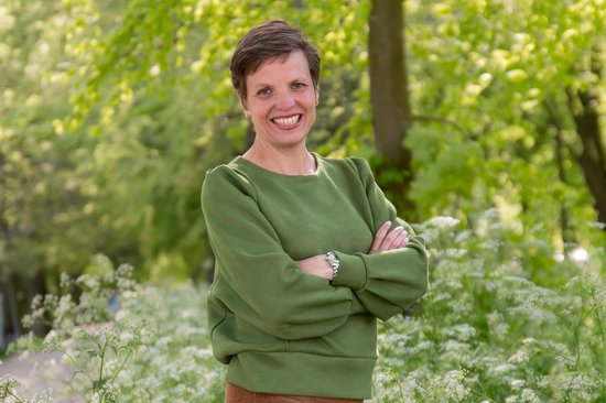 Stap voor stap leren fotograferen, eenvoudig uitgelegd met vele voorbeelden, Linda Karels