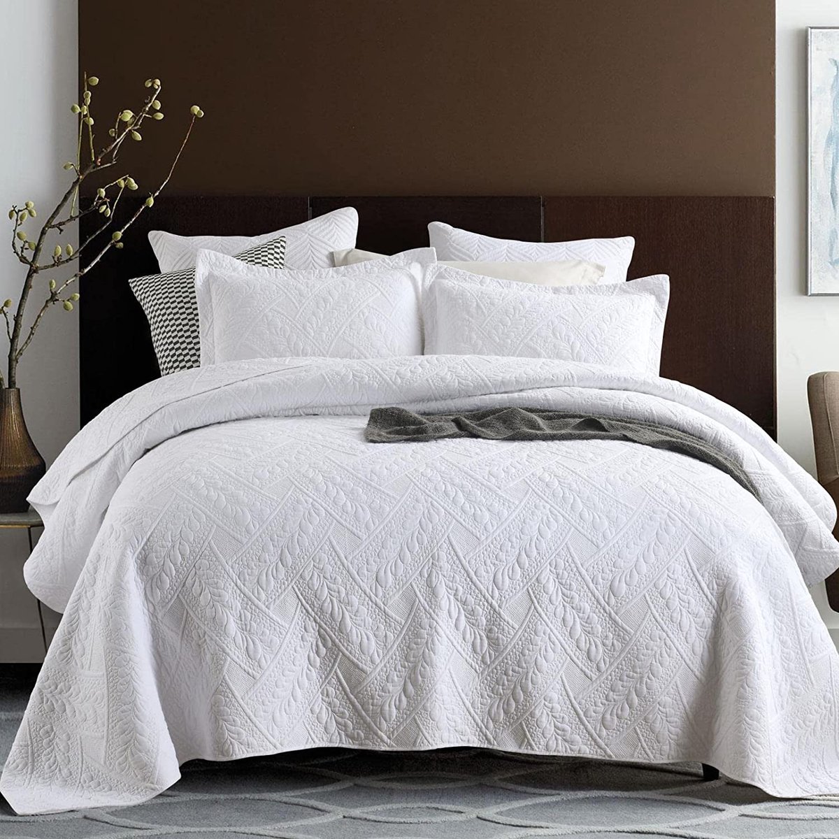 Luxe Bedsprei