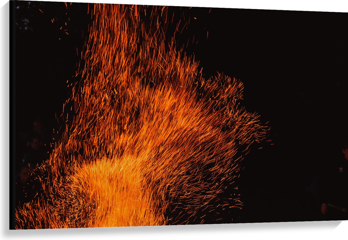 Canvas - Oranje Spetters van Vuurkorf - 120x80 cm Foto op Canvas Schilderij (Wanddecoratie