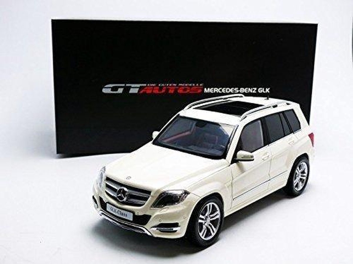 ミニカー GT AUTOS 1/18 Mercedes-Benz GLK-Class ミニカー GT AUTOS 1/18 Mercedes-Benz GLK-Class Amazon.com