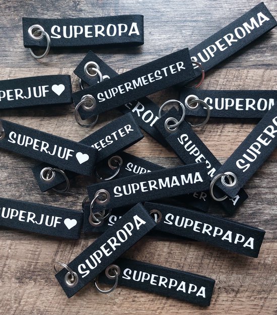 JZK 30-delige sleutelhanger sleutelhangerset voor kinderen, siliconen sleutelhangers voor verjaardagsfeestjes voor kinderen, opvullers voor kinderfeestjes, bedankjes voor kinderfeestjes