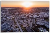 Dibond - Bovenaanzicht van Stad met Zonsondergang - 60x40 cm Foto op Aluminium (Met Ophangsysteem)