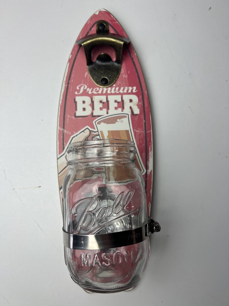 Rode opener voor aan de wand met ludieke glazen “doppen-pot”