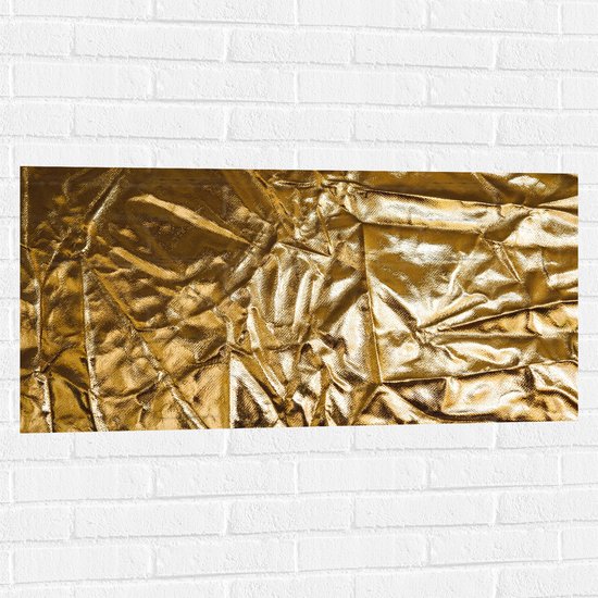 Muursticker - Gekreukelde Gouden Stof - 100x50 cm Foto op Muursticker