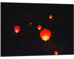 Vlag - Brandende Lampionnen Vliegend naar Sterrenhemel - 100x75 cm Foto op Polyester Vlag