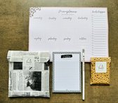 Voilà stationery set - 18 ansichtkaarten - 22 cadeaukaartjes - menuplanner - notitieblokje - potlood