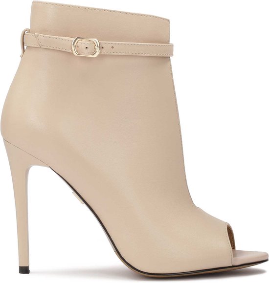 Beige peep toe boots with striking cut-out upper | bol.com