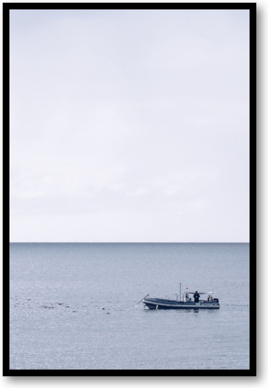 Baai met boot - Lanzarote - Fotoposter 40x60 met Lijst