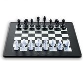 MILLENNIUM eONE M841 – Elektronisch schaakbord online op Lichess, chess.com en Tornelo. Met 81 leds voor de zetweergave. Lithium-ionen-accu en bluetooth/usb geïntegreerd.