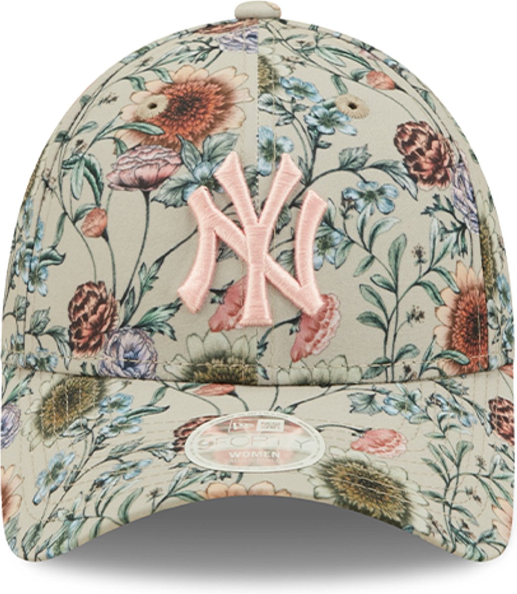 Yankees Women's Blossom Adjustable Cap