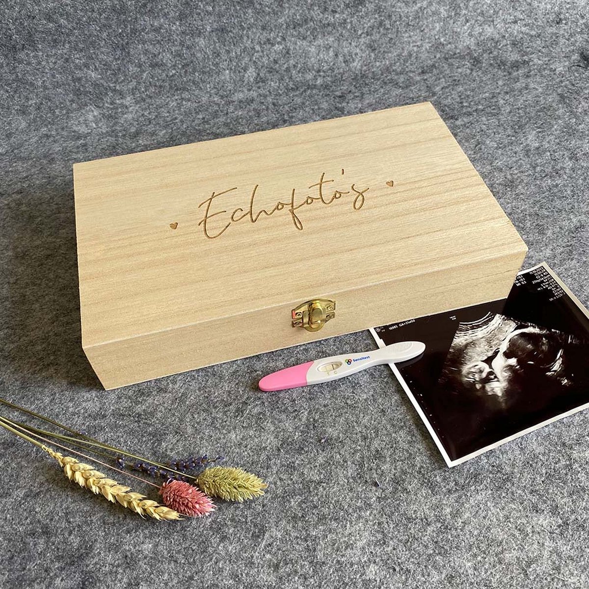 Echo bewaarkistje van hout [groot] - Studio Thoés - bewaardoos echofoto's - zwangerschap