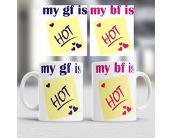 Mokken my girlfriend is hot/ my boyfriend is hot - Liefde - koppels - cute - cadeau - love - couple