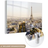 MuchoWow® Glasschilderij 60x40 cm - Schilderij acrylglas - Eiffeltoren - Parijs - Lucht - Foto op glas - Schilderijen