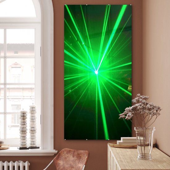 ® Glasschilderij 80x160 cm - Schilderij acrylglas - Groene gloed van een laserlicht - Foto op glas - Muurdecoratie woonkamer - Wanddecoratie slaapkamer - Schilderijen