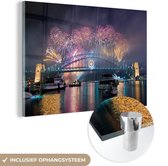 MuchoWow® Glasschilderij 120x80 cm - Schilderij acrylglas - Vuurwerk boven de Australische stad Sydney - Foto op glas - Schilderijen
