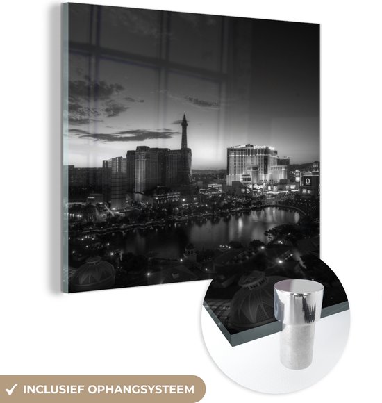 MuchoWow® Glasschilderij 50x50 cm - Schilderij acrylglas - Las Vegas bij nacht - Foto op glas - Schilderijen