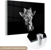 MuchoWow® Glasschilderij 60x40 cm - Schilderij acrylglas - Giraffe - Dier - Zwart - Wit - Foto op glas - Schilderijen