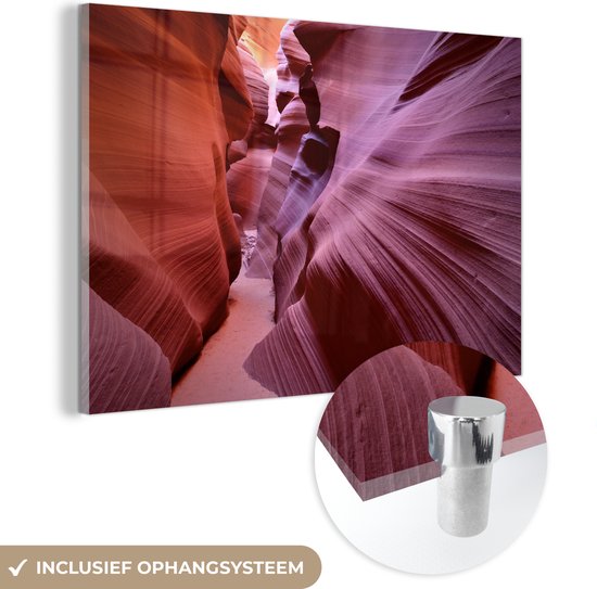 MuchoWow® Glasschilderij 90x60 cm - Schilderij acrylglas - Golvende rotsen in de diepe Antelope Canyon - Foto op glas - Schilderijen