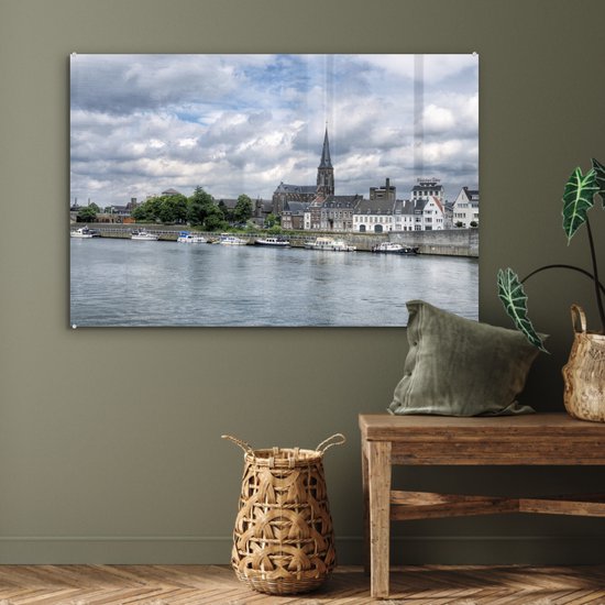 Vue de Maastricht avec de légers nuages Plexiglas 120x80 cm - Tirage photo sur Glas (décoration murale plexiglas)
