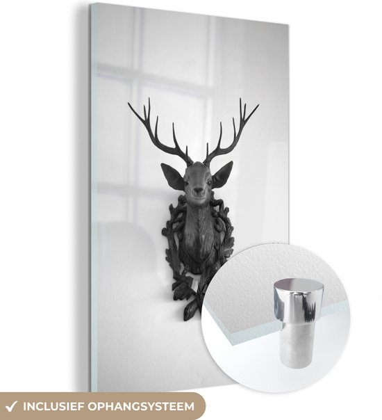 Glasschilderij - Hertenkop aan de muur - zwart wit - Acrylglas Schilderijen - Foto op Glas