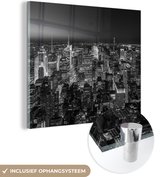 MuchoWow® Glasschilderij 20x20 cm - Schilderij acrylglas - Skyline van New York, zwart-wit - Foto op glas - Schilderijen