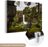 MuchoWow® Glasschilderij 90x60 cm - Schilderij acrylglas - Waterval in een tropisch bos - Foto op glas - Schilderijen