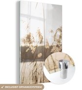 MuchoWow® Glasschilderij 40x60 cm - Schilderij acrylglas - Water - Pampasgras - Planten - Foto op glas - Schilderijen