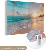 Glasschilderij - Foto op glas - Strand - Zon - Wolken - Zee - Zomer - Acrylglas - Wanddecoratie - Schilderij strand - Glas schilderij - 120x80 cm - Schilderijen woonkamer