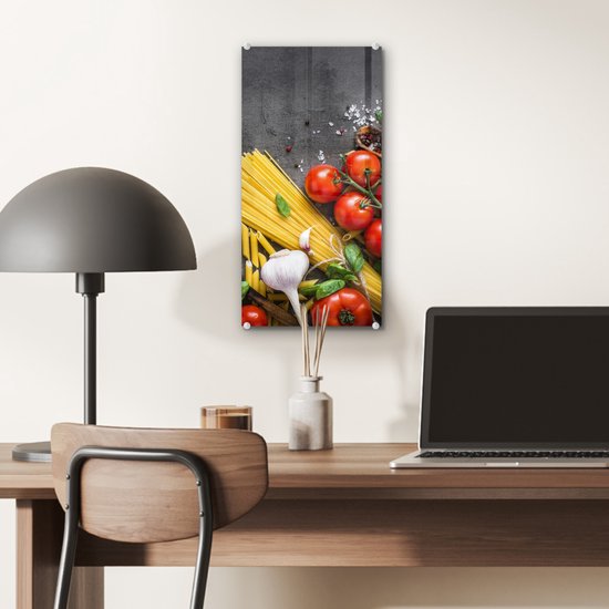 MuchoWow® Peinture sur verre 20x40 cm - Peinture sur verre acrylique - Pâtes - Herbes - Tomate - Épices - Rustique - Photo sur verre - Peintures