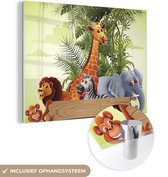 MuchoWow® Glasschilderij 80x60 cm - Schilderij acrylglas - Jungle dieren - Natuur - Planken - Kinderen - Giraffe - Foto op glas - Schilderijen
