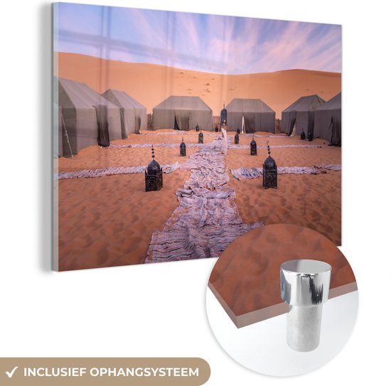 MuchoWow® Glasschilderij 30x20 cm - Schilderij acrylglas - Tenten in de Sahara woestijn - Foto op glas - Schilderijen
