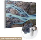 MuchoWow® Glasschilderij 60x40 cm - Schilderij acrylglas - Smeltwater van gletsjer - Foto op glas - Schilderijen