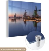 MuchoWow® Glasschilderij 20x20 cm - Schilderij acrylglas - Windmolens in Nederland - Foto op glas - Schilderijen