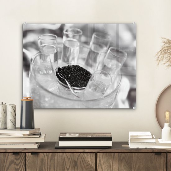 MuchoWow® Glasschilderij 40x30 cm - Schilderij acrylglas - Glazen wodka met kaviaar - Foto op glas - Schilderijen - MuchoWow