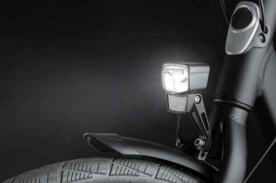 AXA Nxt 80 E‑bike Koplamp - LED Fietsverlichting - 80 Lux - 6–12 V Aansluiting - 100 m Lichtbundel - 5.500 m Zichtbaarheid - Geïntegreerde Reflector - Voorvork of Stuurbeugel — afbeelding 5