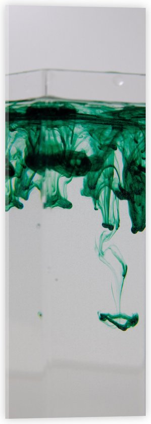 Acrylglas - Bak met Water Waar Groene Kleurstof Doorheen Word Gegooid - 20x60 cm Foto op Acrylglas (Met Ophangsysteem)