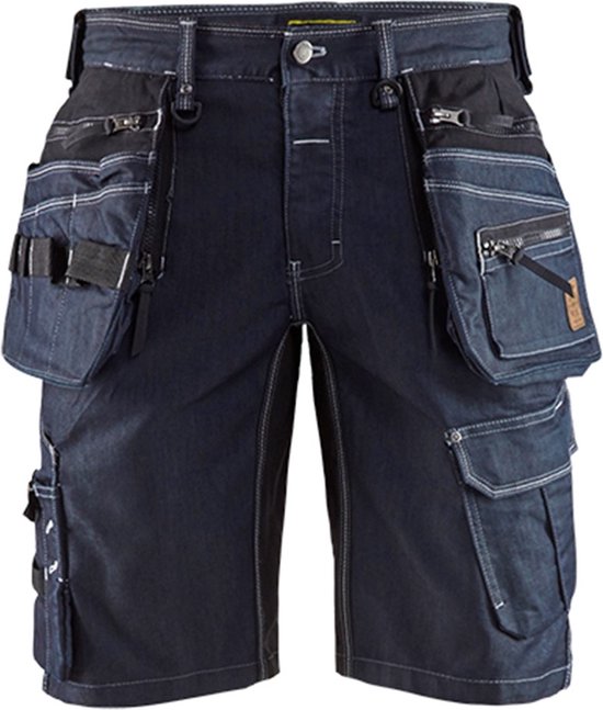 Donkerblauwe korte werkbroek met veel zakken, ritssluitingen, lussen en wit stiksel.